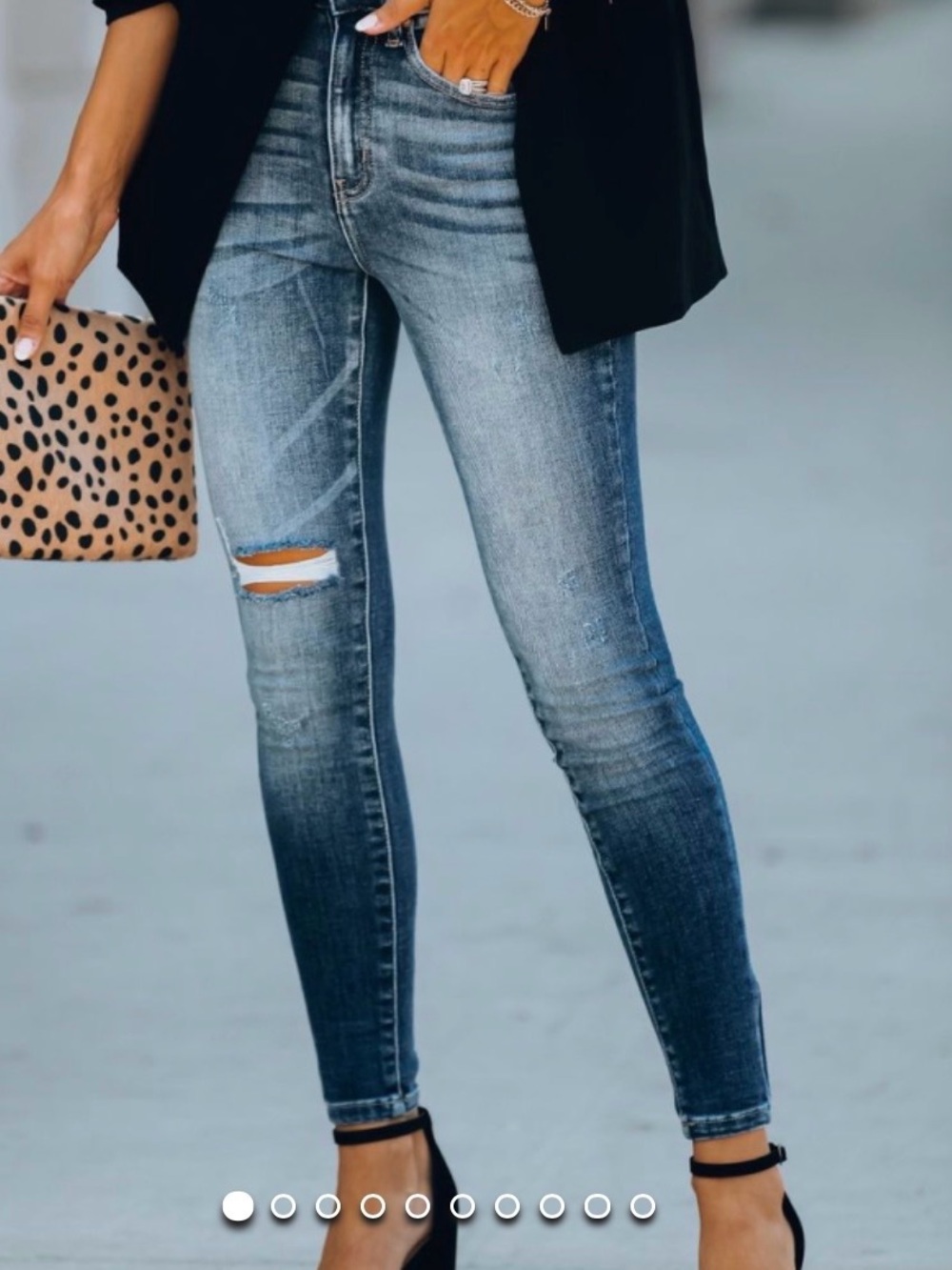 VICI COLLECTION TOUCH THE SKY HIGH WAISTED SKINNY JEANS